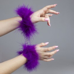 ALGEMAS COM PLUMAS MARABU...